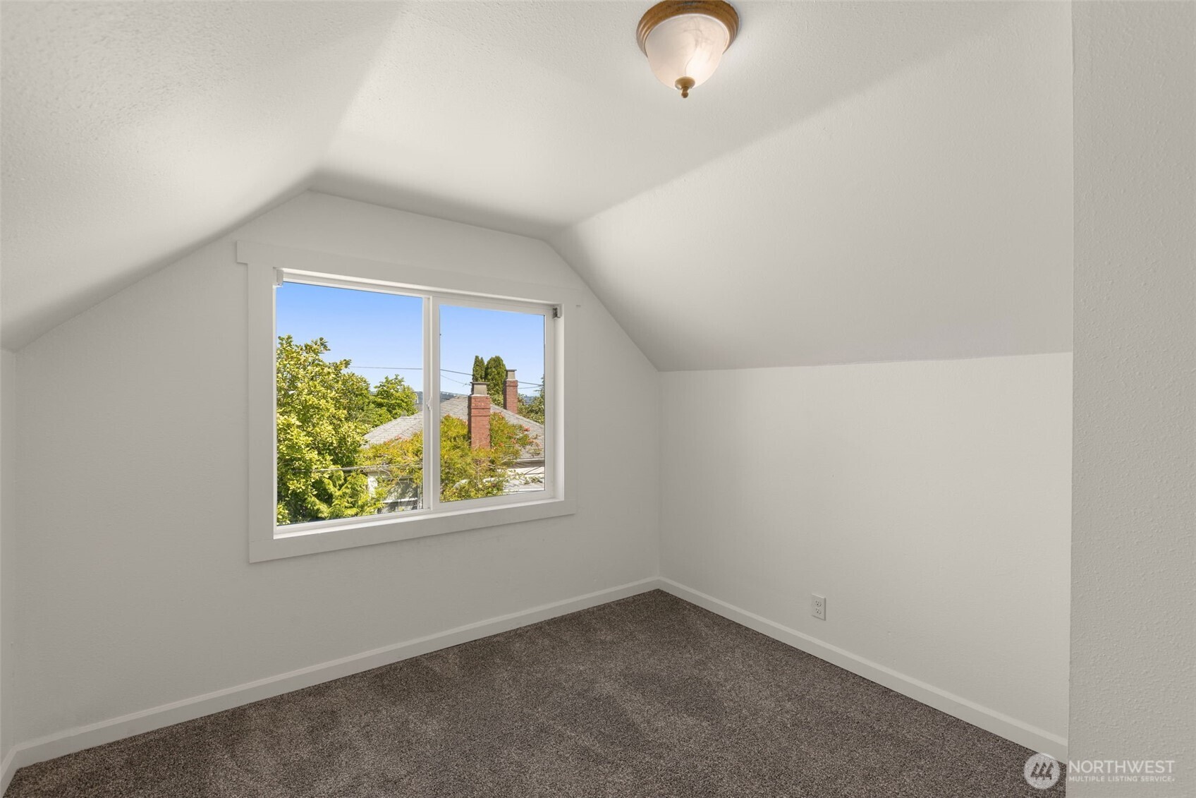 11214 Cornell Avenue Property Photo 25