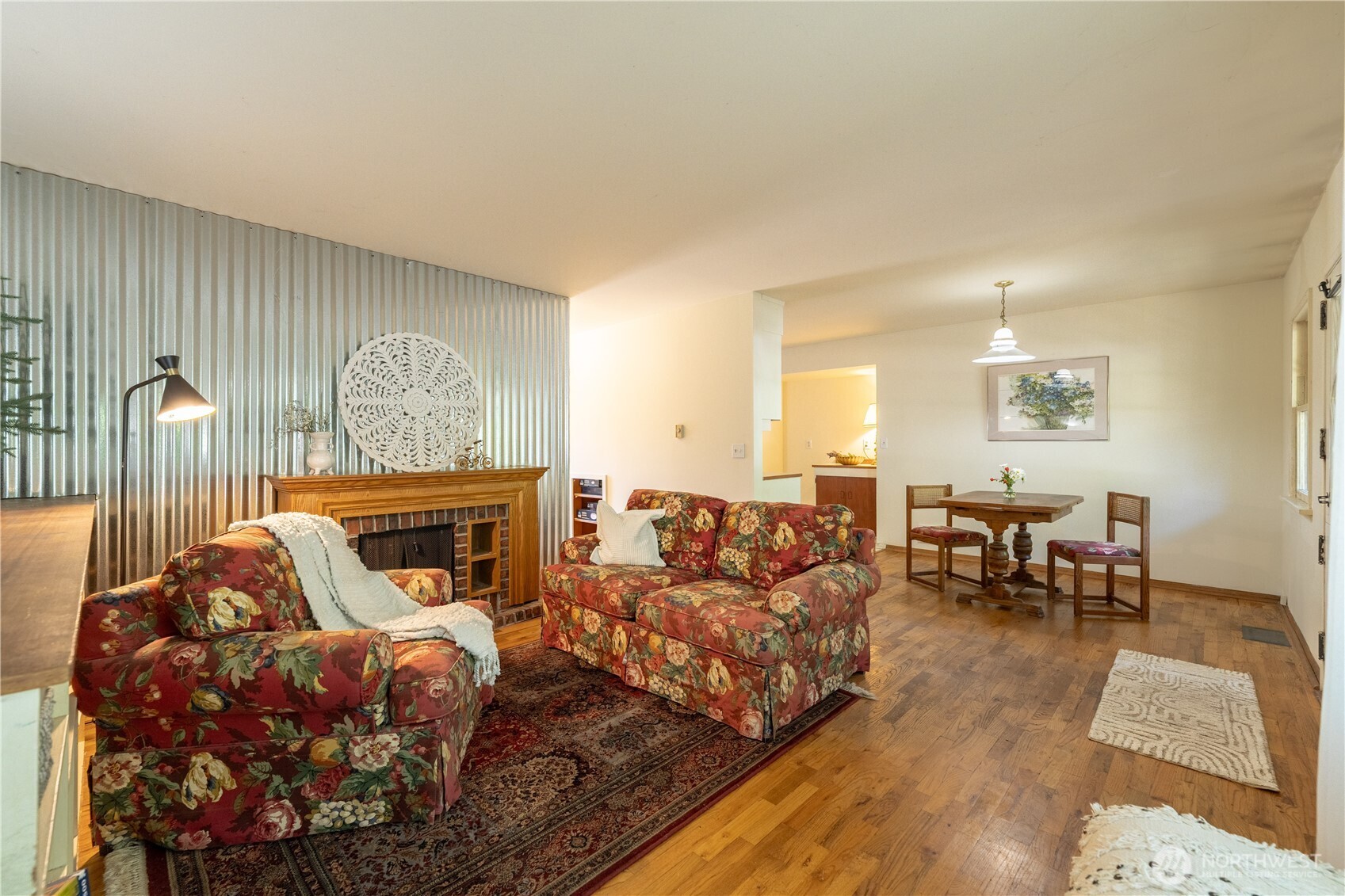 13814 26th Avenue Property Photo 3