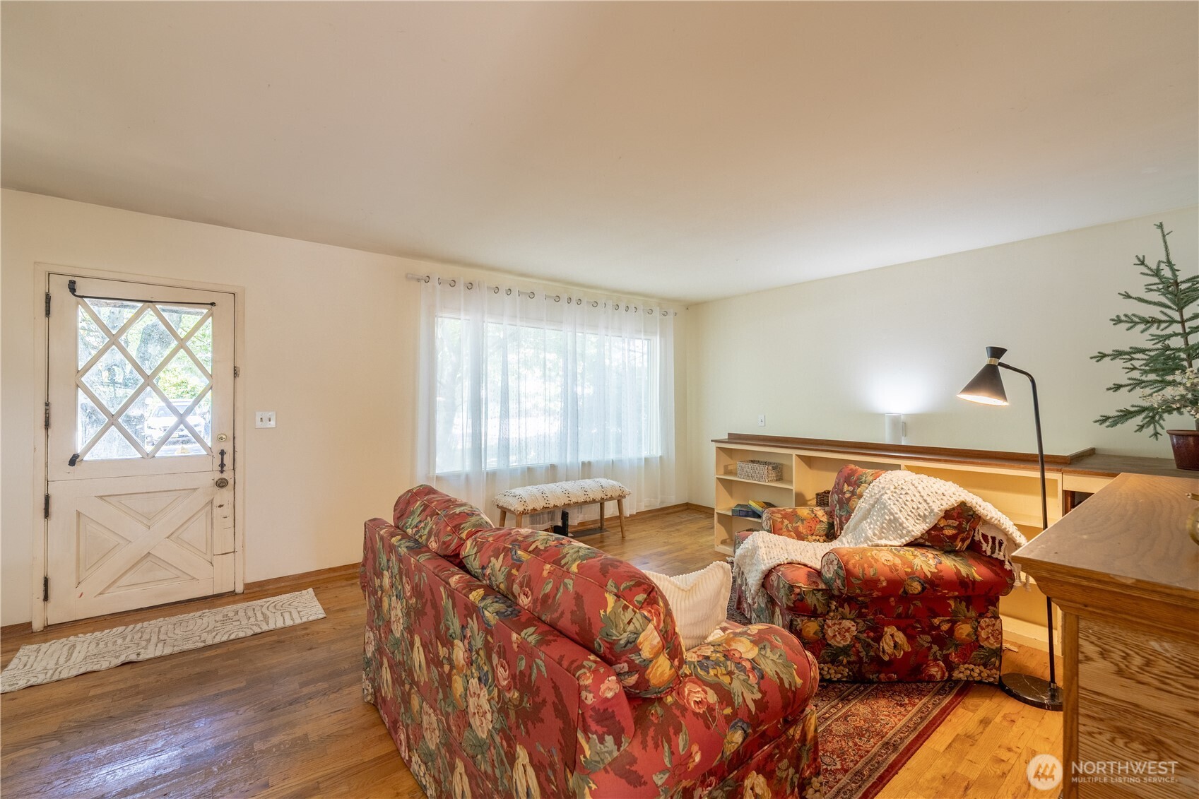 13814 26th Avenue Property Photo 7