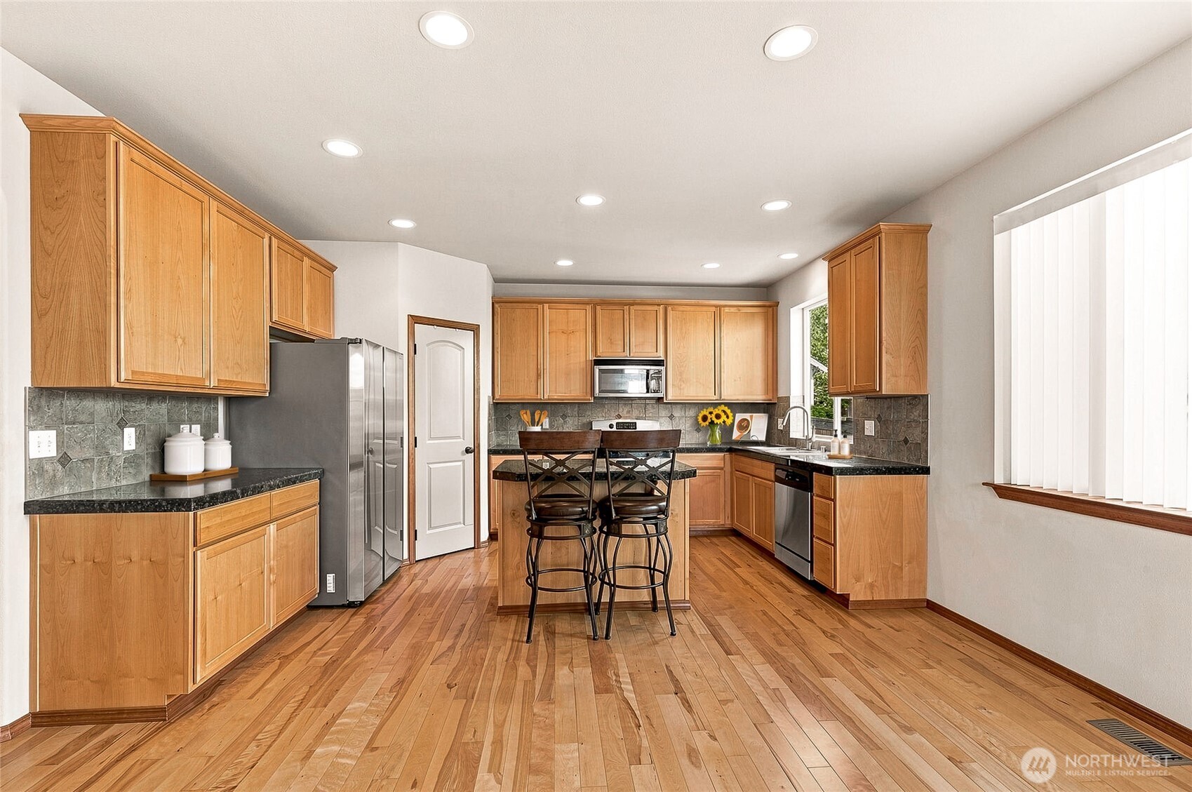 2709 157th Place Property Photo 7