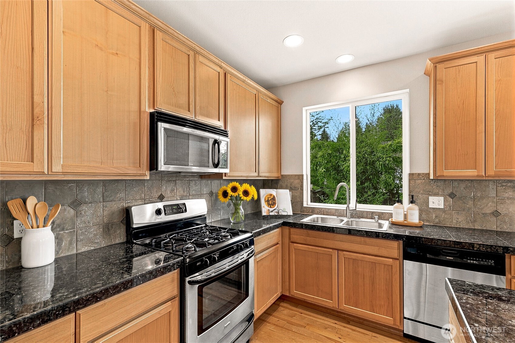 2709 157th Place Property Photo 9