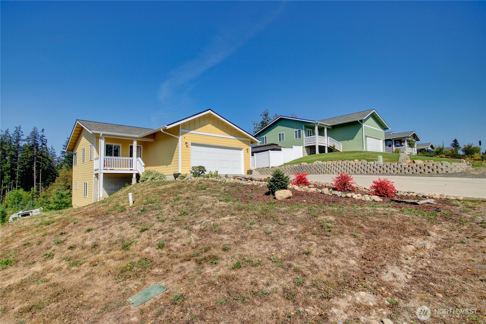 18918 85th Drive Property Photo 10