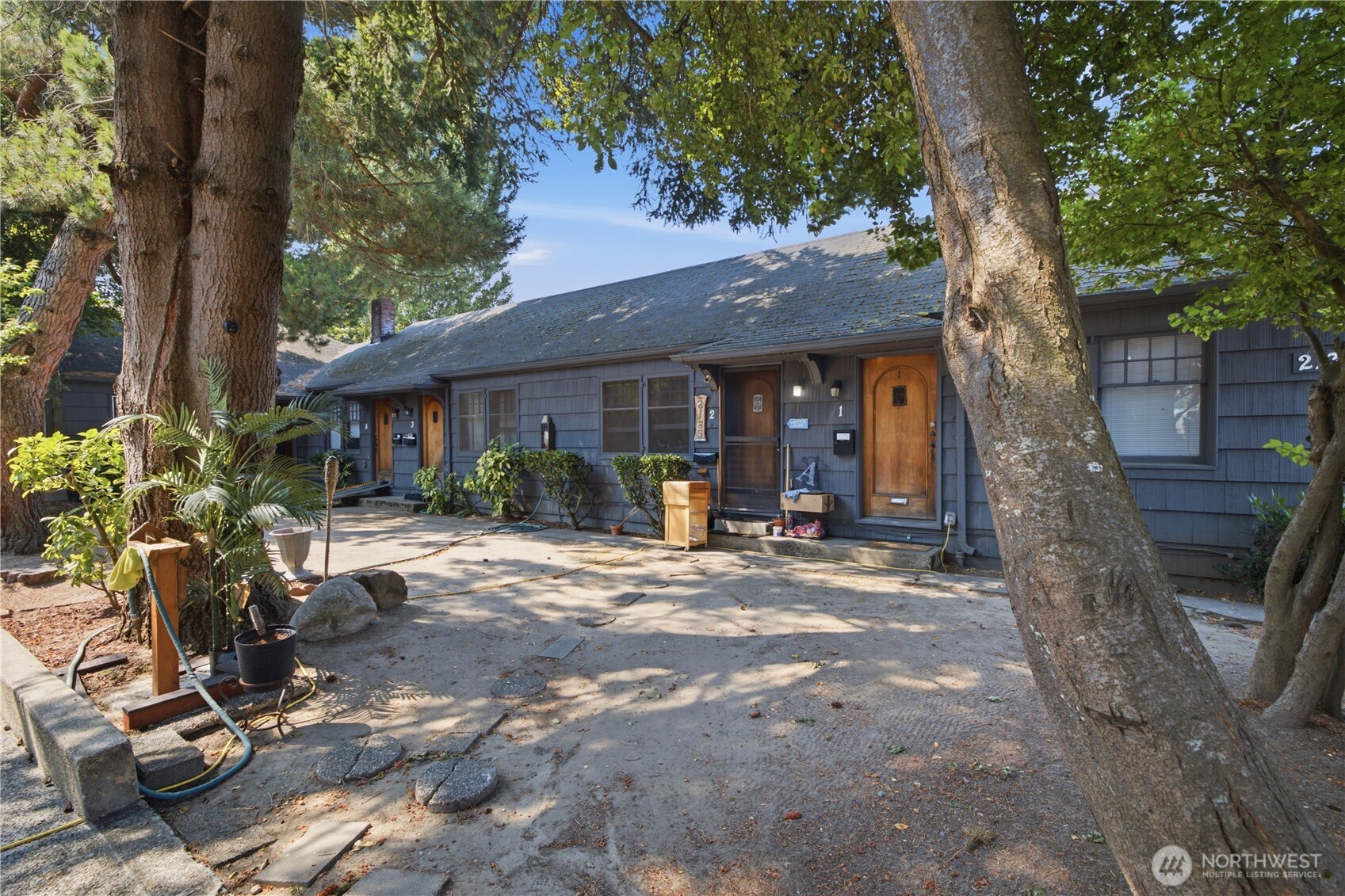 2135 4th Street Property Photo 1