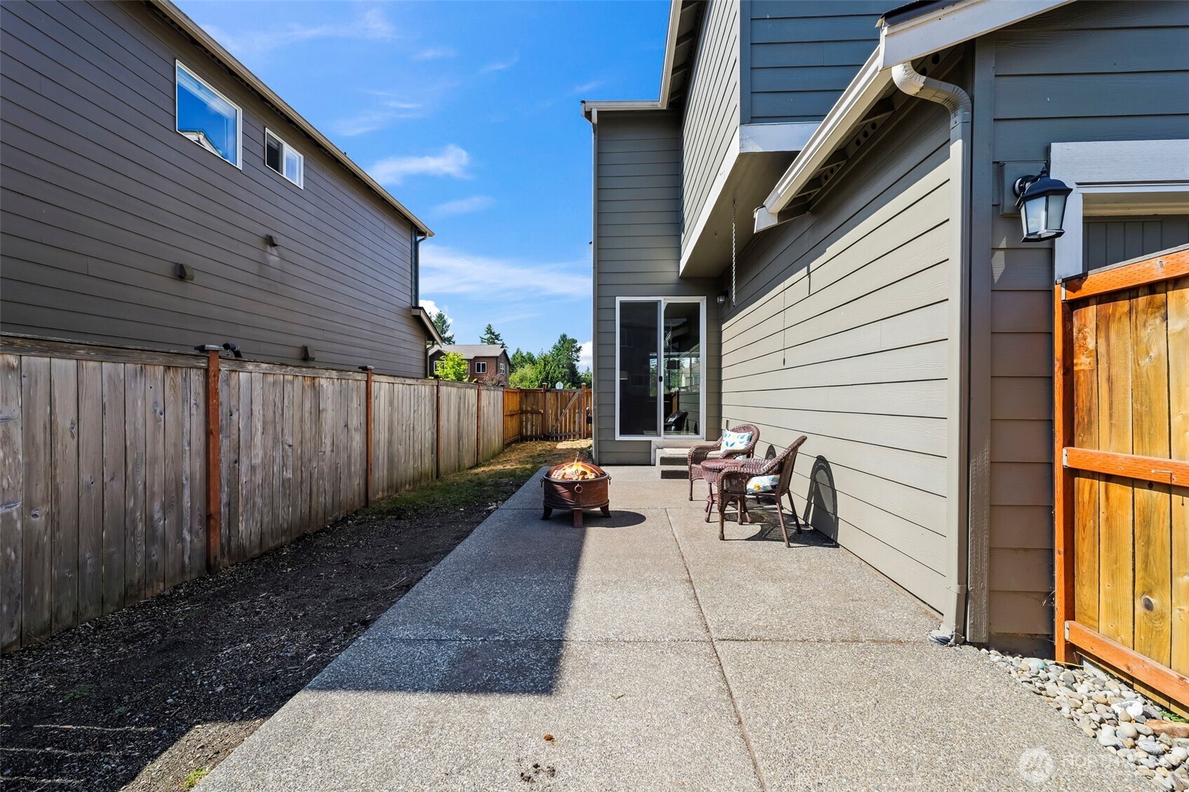 238 Elderberry Street Property Photo 5