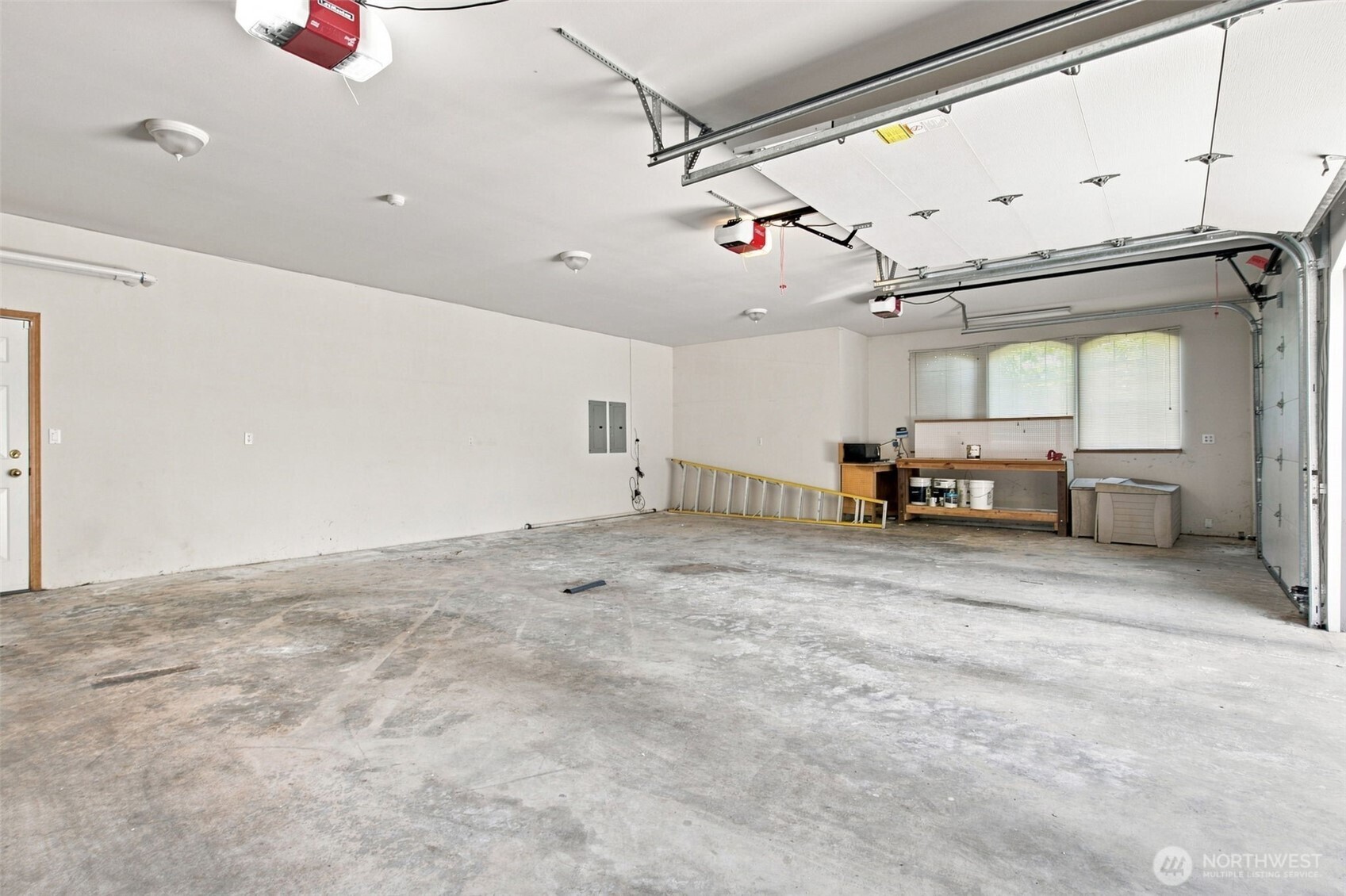 4606 Saddleback Drive Property Photo 37
