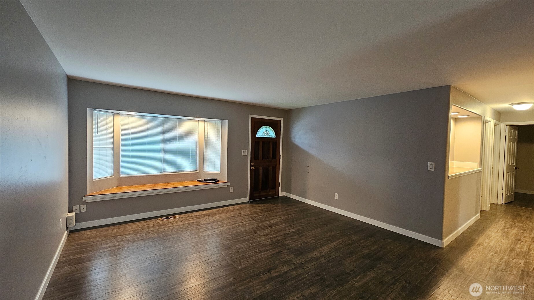 12828 111th Avenue Property Photo 3