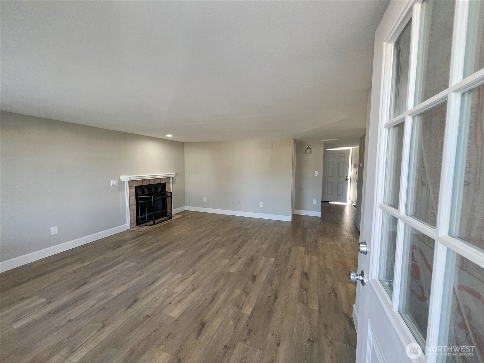 1032 Wright Avenue Property Photo 2
