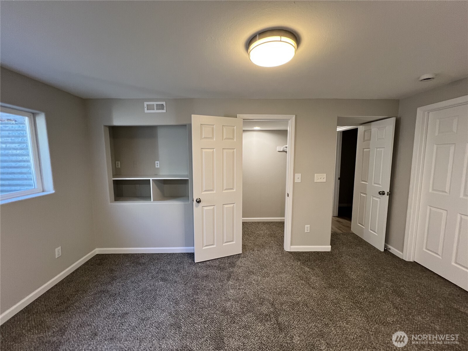 1032 Wright Avenue Property Photo 14