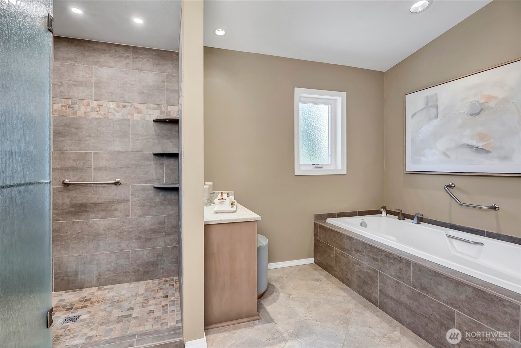 8601 54th Place Property Photo 27