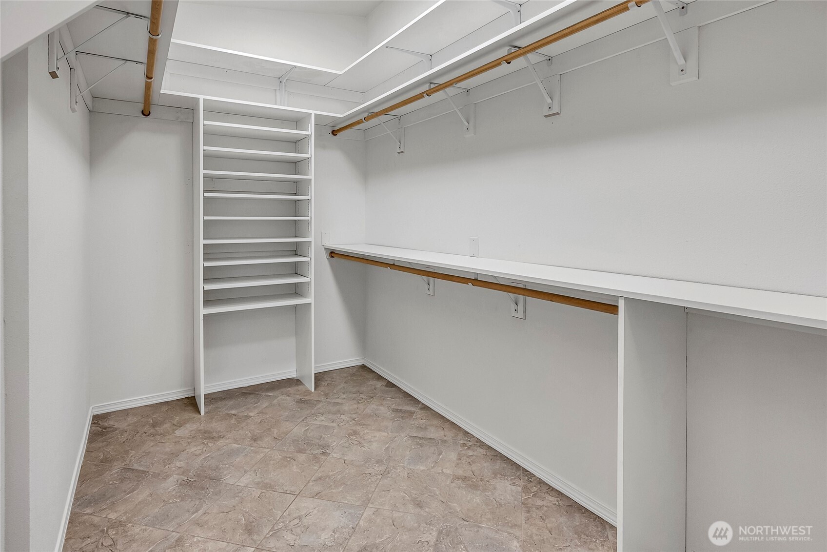 8601 54th Place Property Photo 28