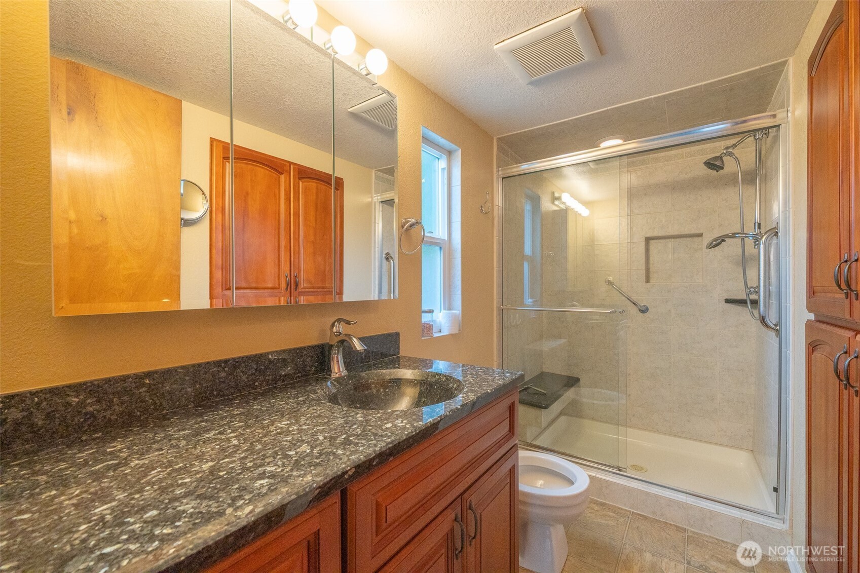 17336 Woodcrest Drive Property Photo 18