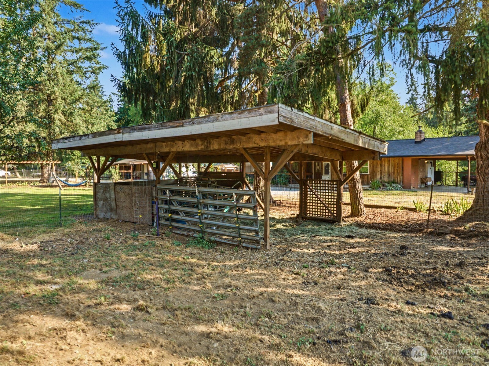 19829 Sill Road Property Photo 8