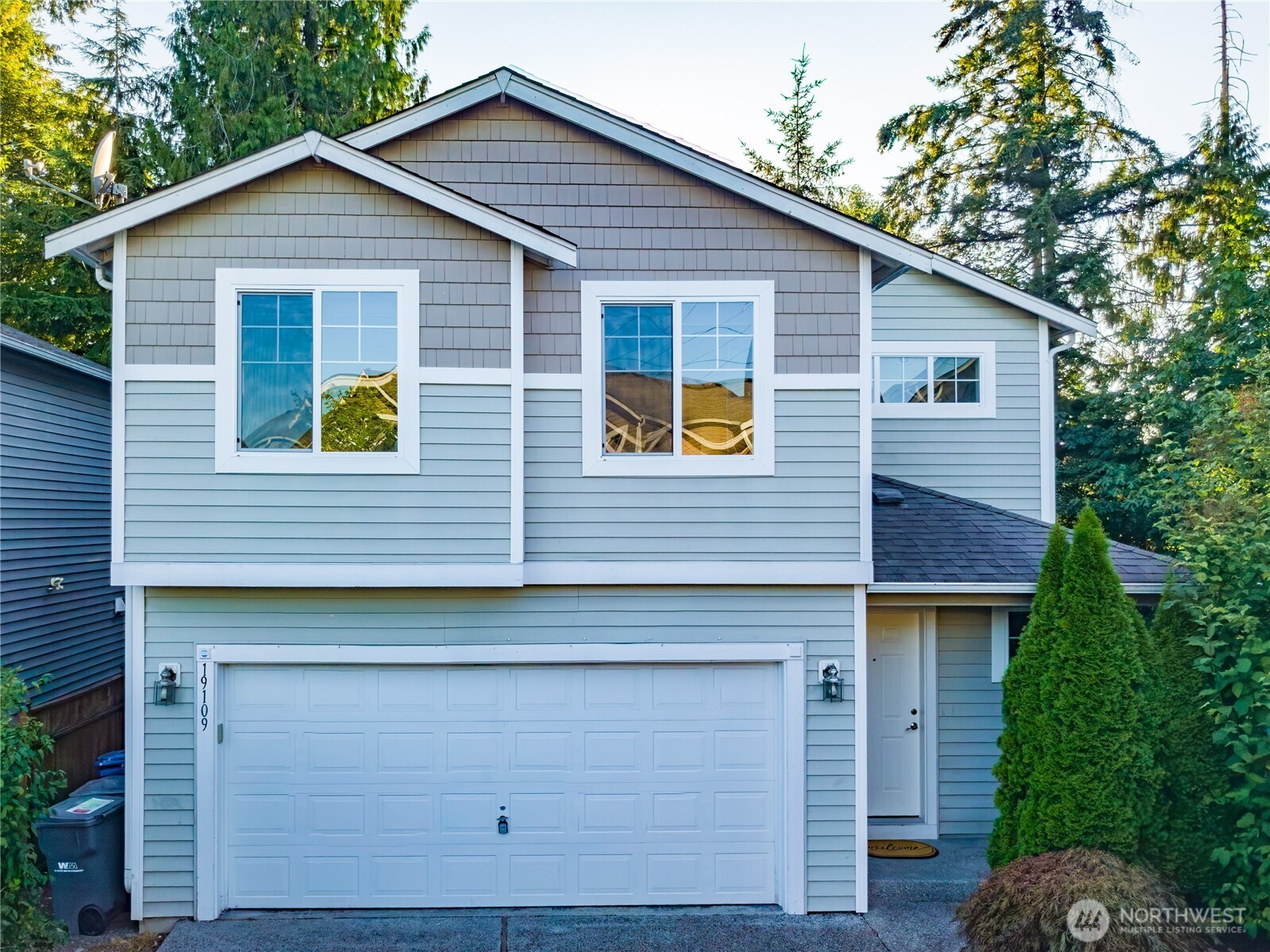 19109 16th Avenue Property Photo 1