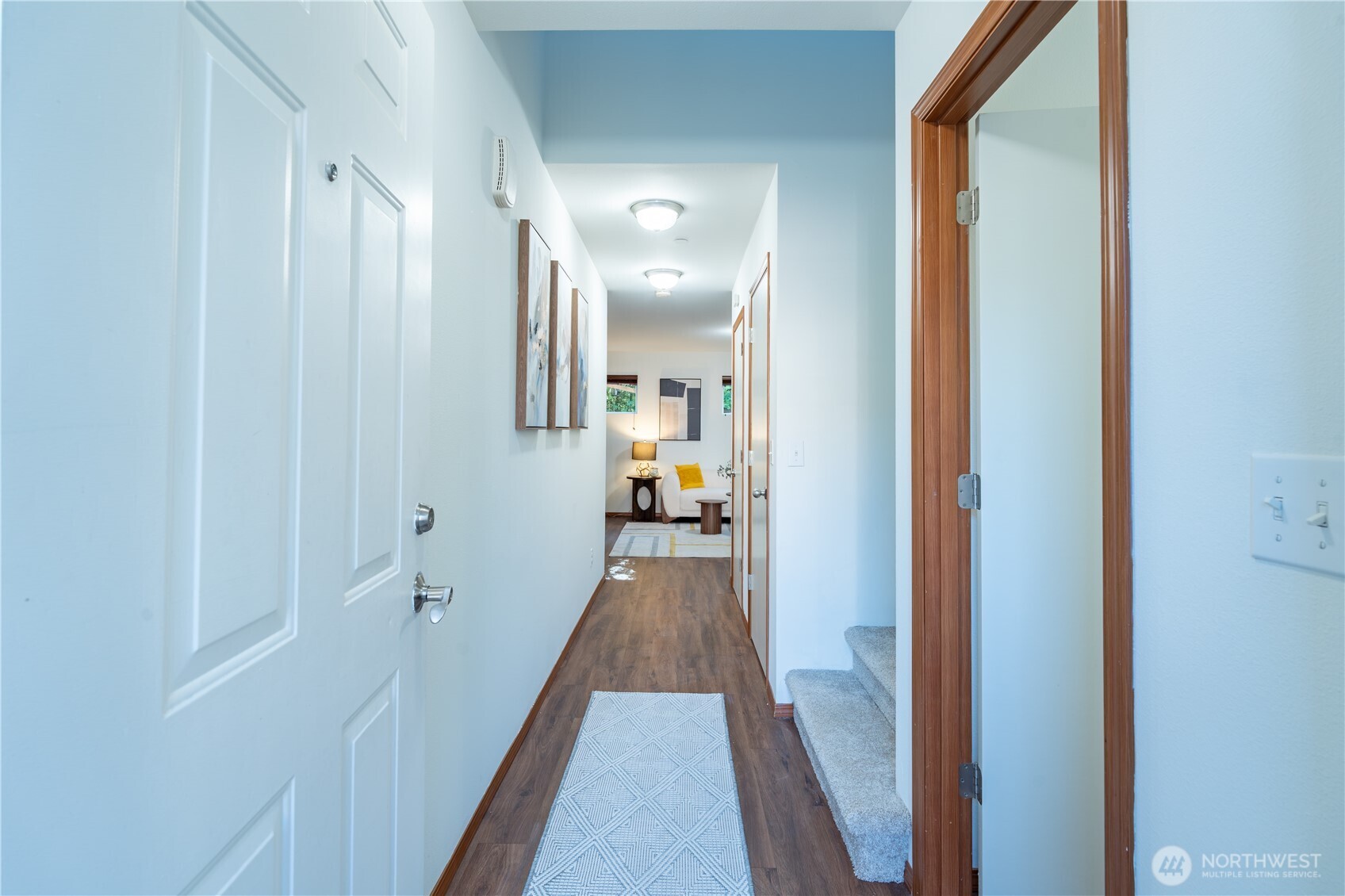19109 16th Avenue Property Photo 3