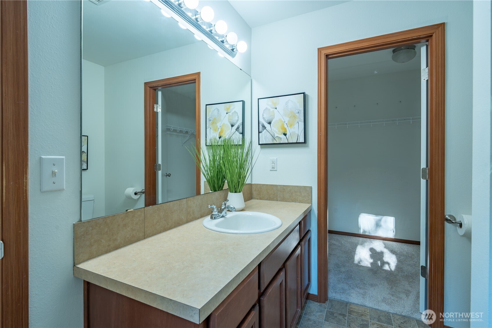 19109 16th Avenue Property Photo 22