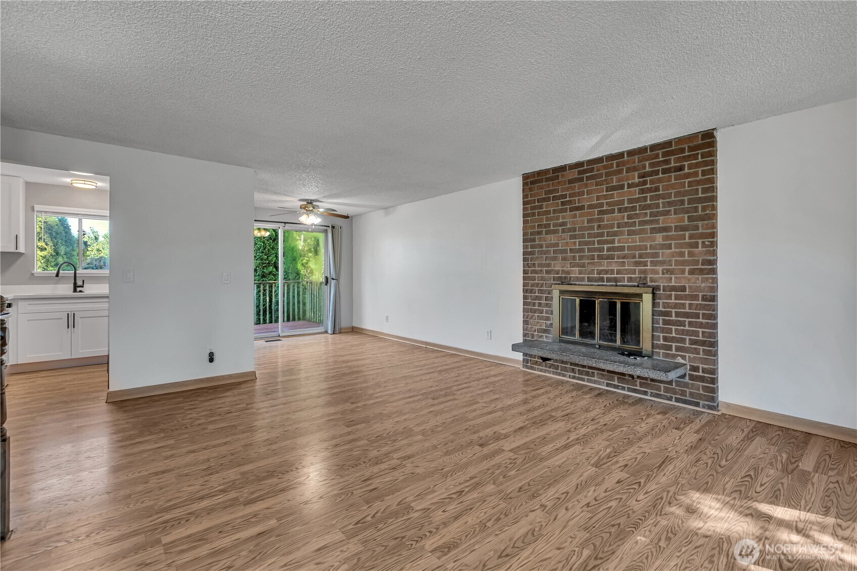 16808 33rd Avenue Property Photo 3