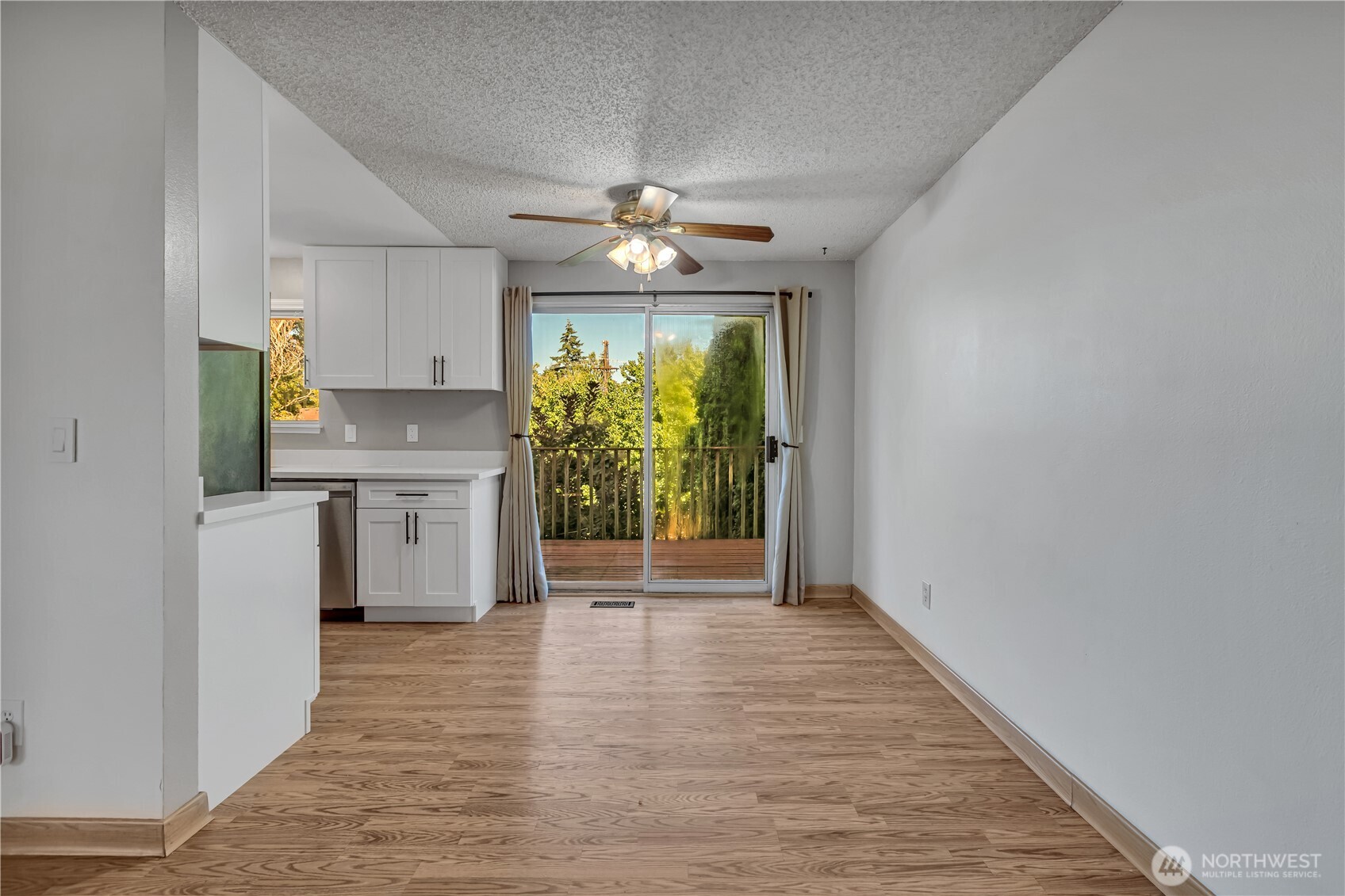 16808 33rd Avenue Property Photo 6
