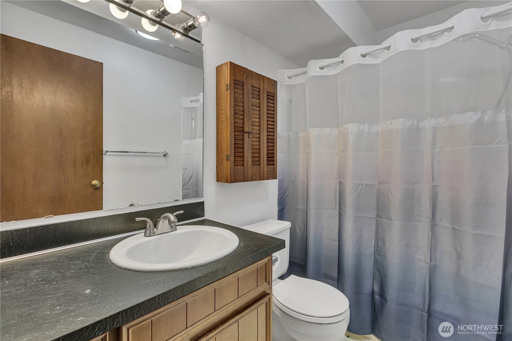 16808 33rd Avenue Property Photo 11