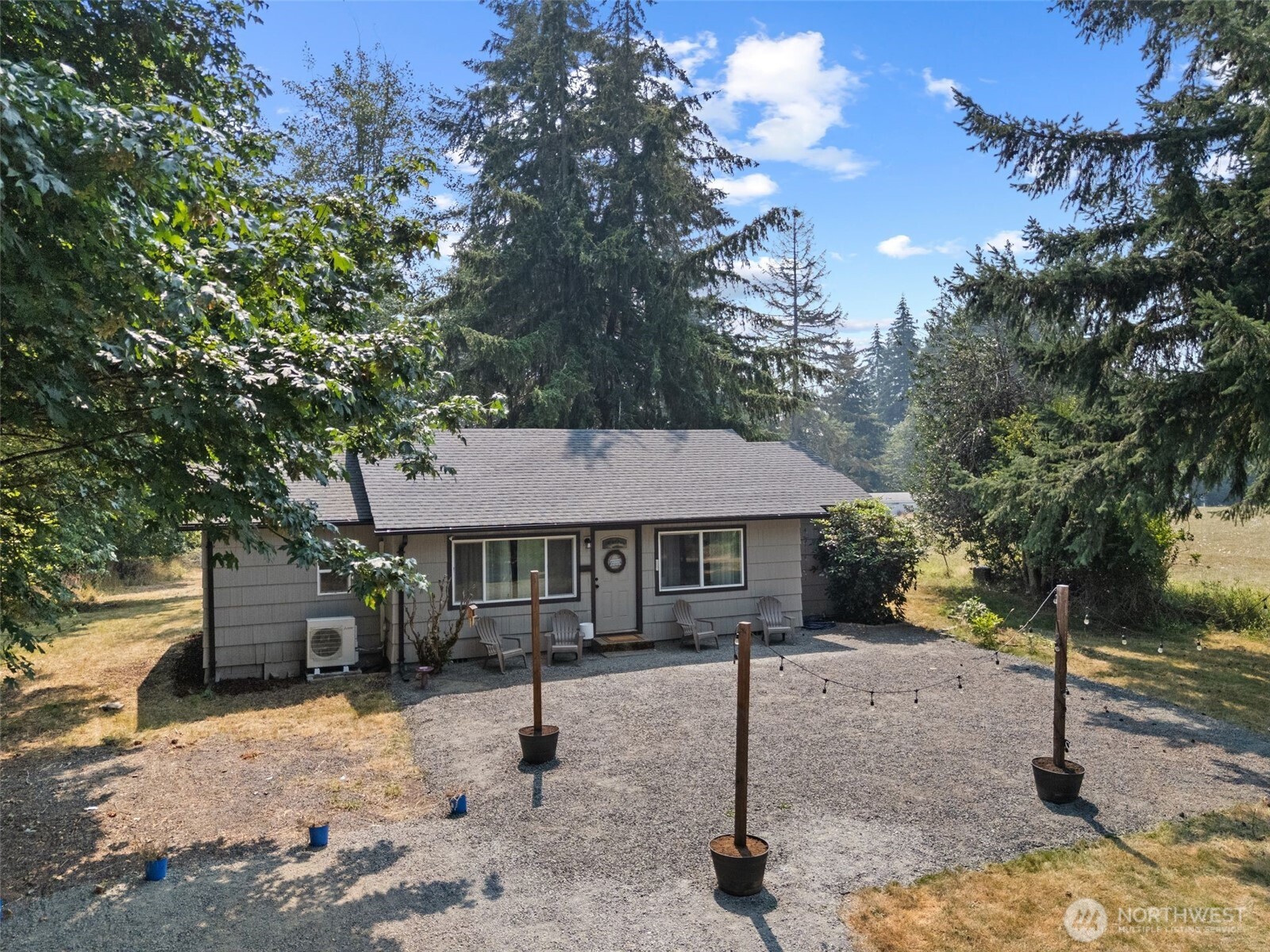 1541 Sightly Road Property Photo 1