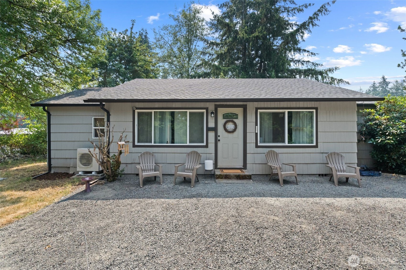 1541 Sightly Road Property Photo 2