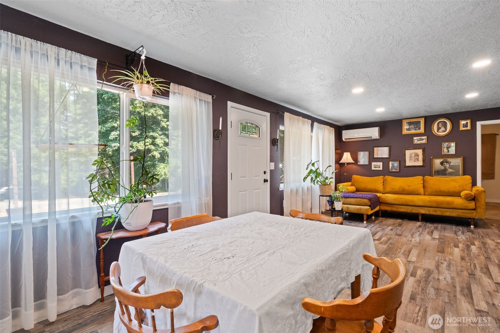 1541 Sightly Road Property Photo 7