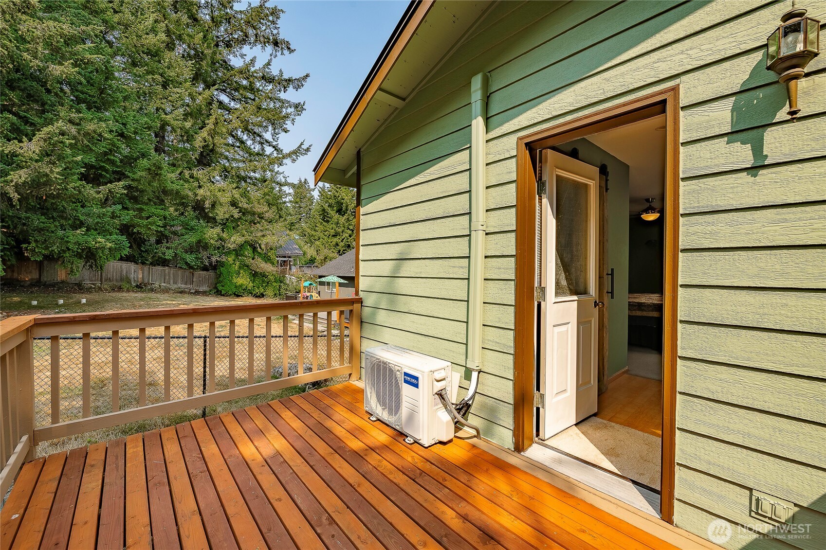 443 Rainbow Drive Property Photo 24