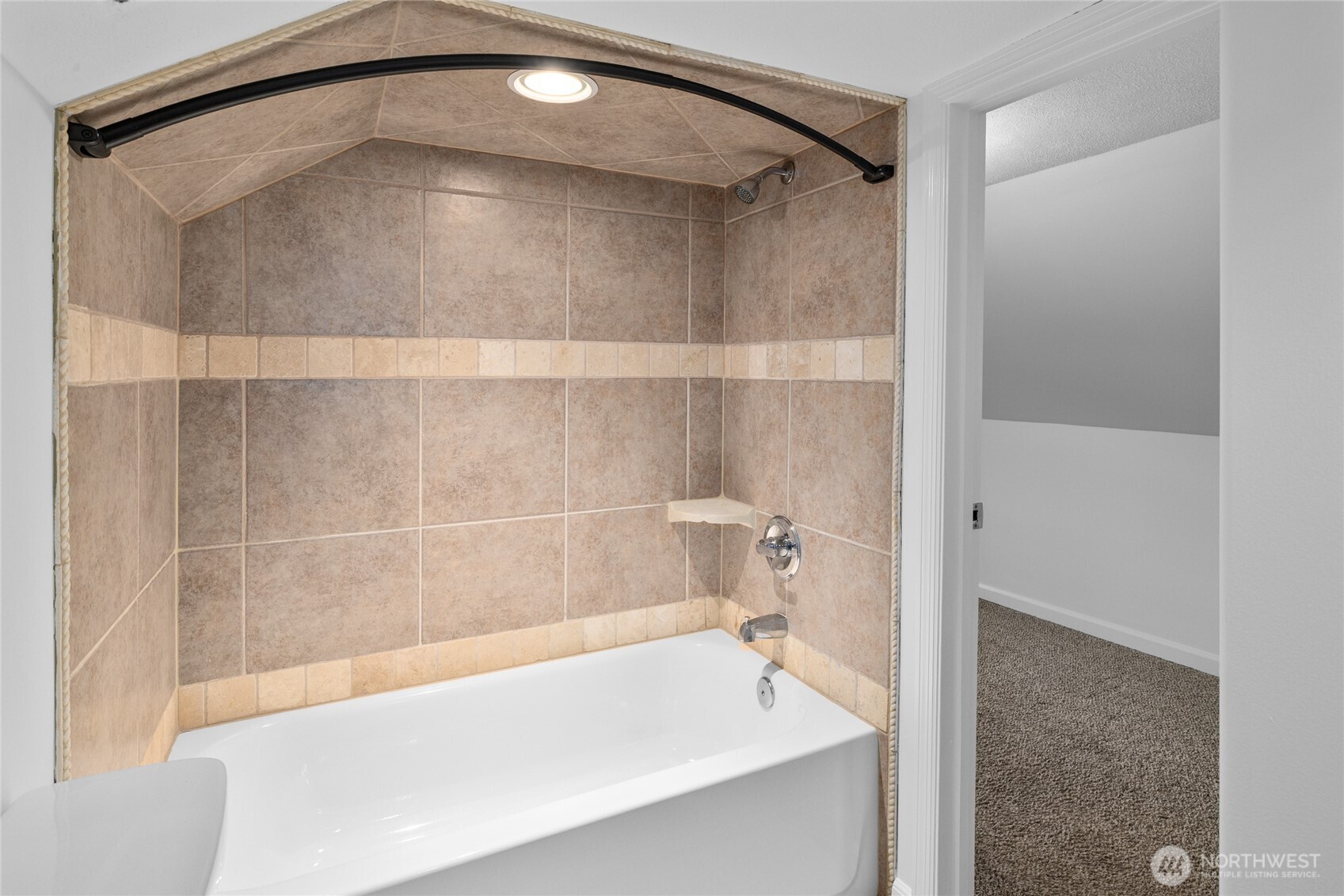 101 N D Street Property Photo 20