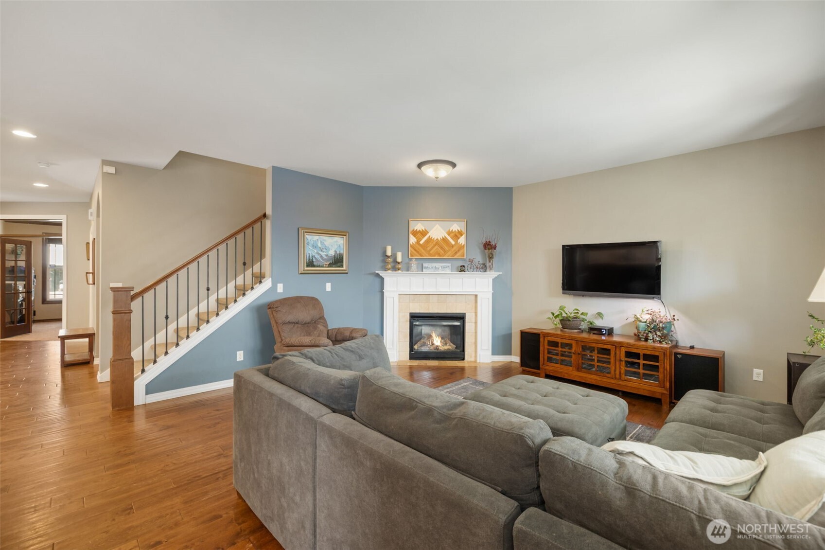 714 182nd Street Property Photo 11