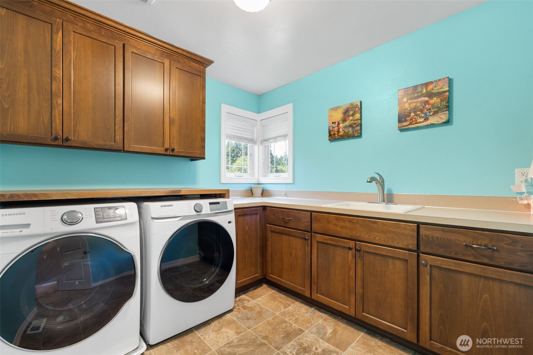 714 182nd Street Property Photo 25