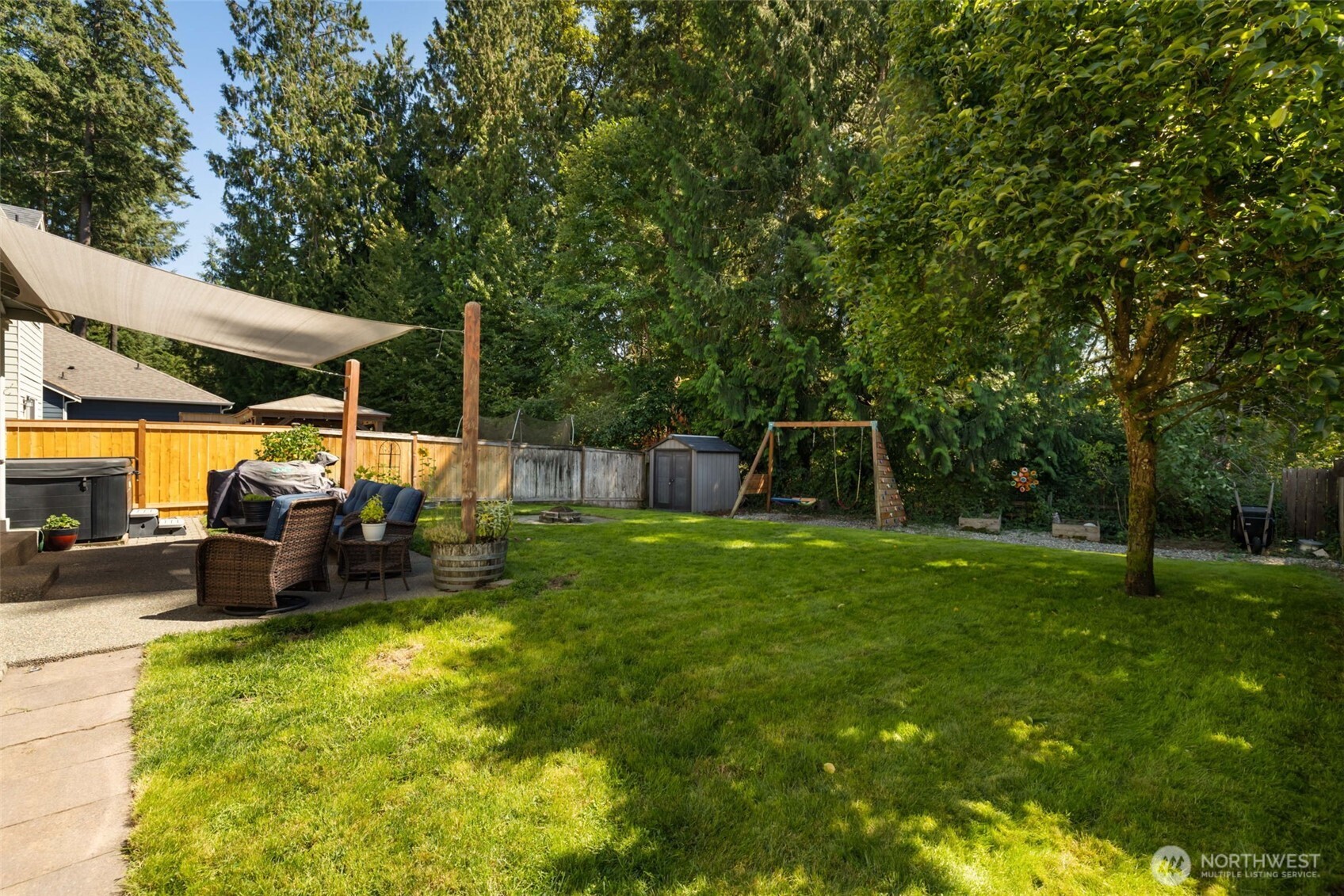 714 182nd Street Property Photo 33