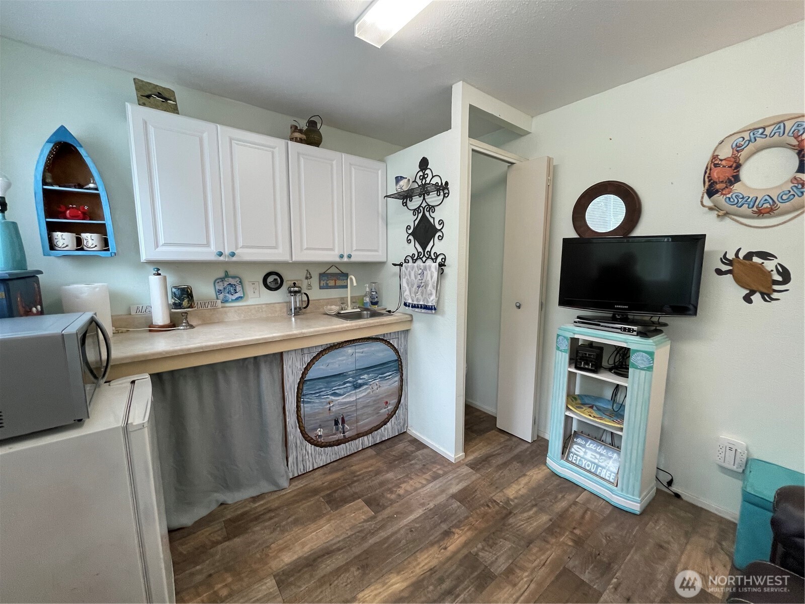 21903 Birch Place Property Photo 24