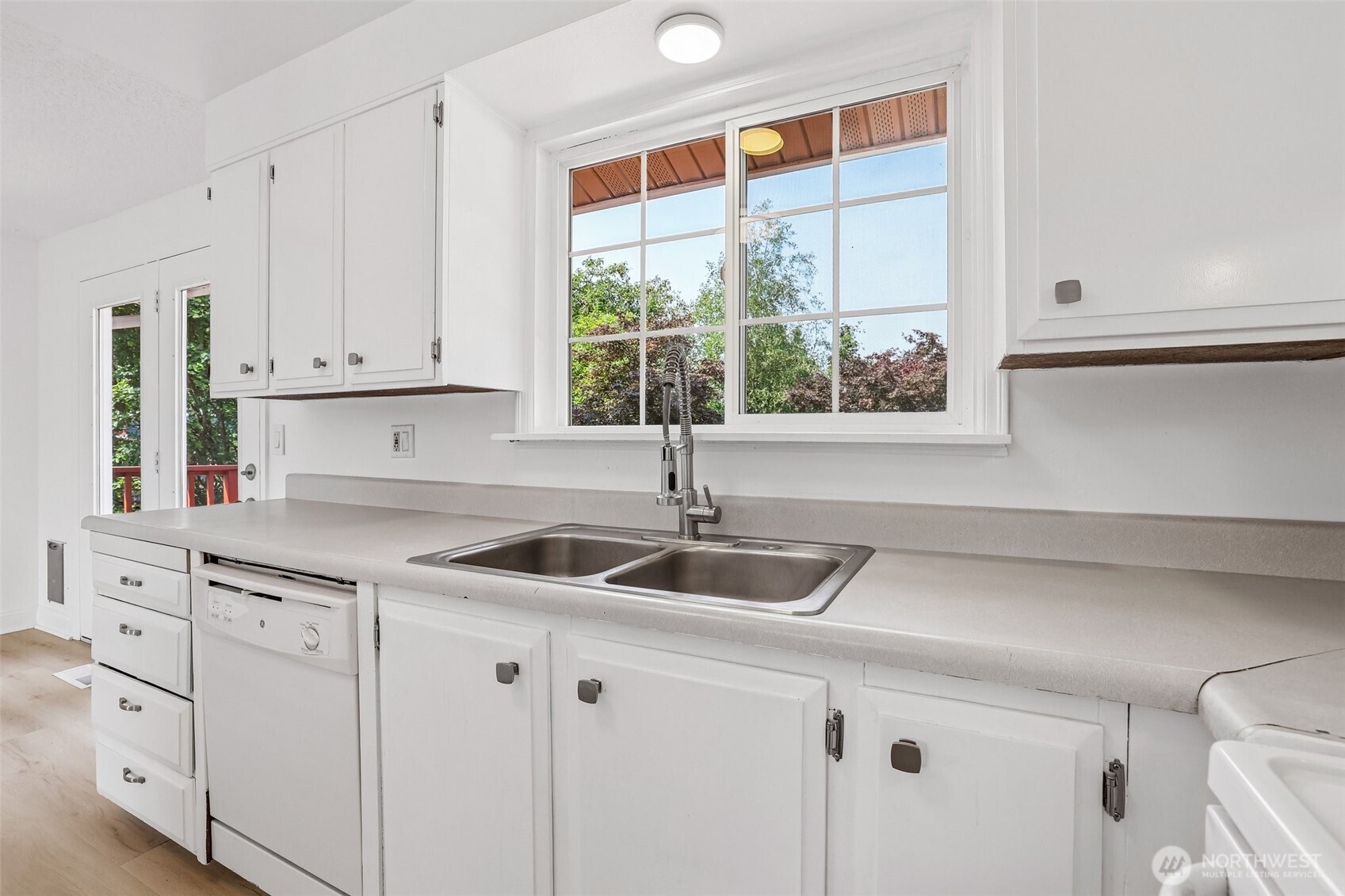 4605 224th Place Property Photo 10