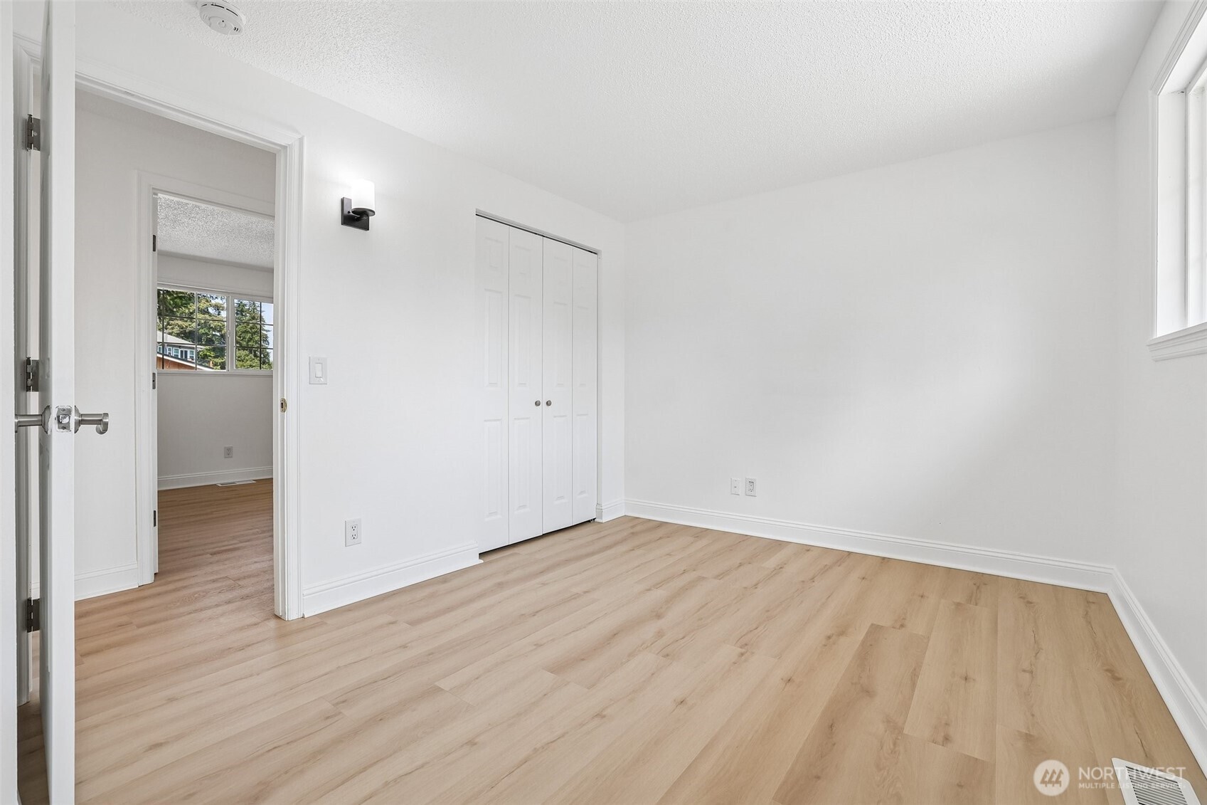 4605 224th Place Property Photo 12