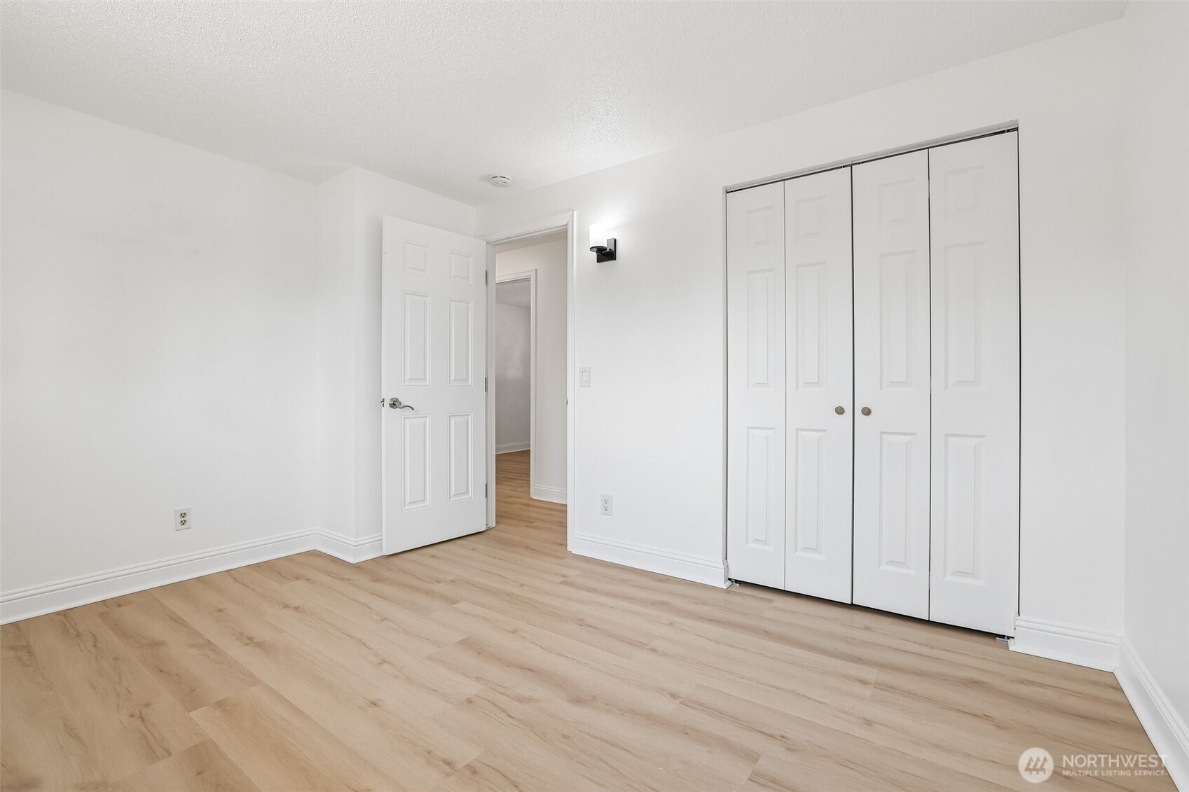 4605 224th Place Property Photo 13