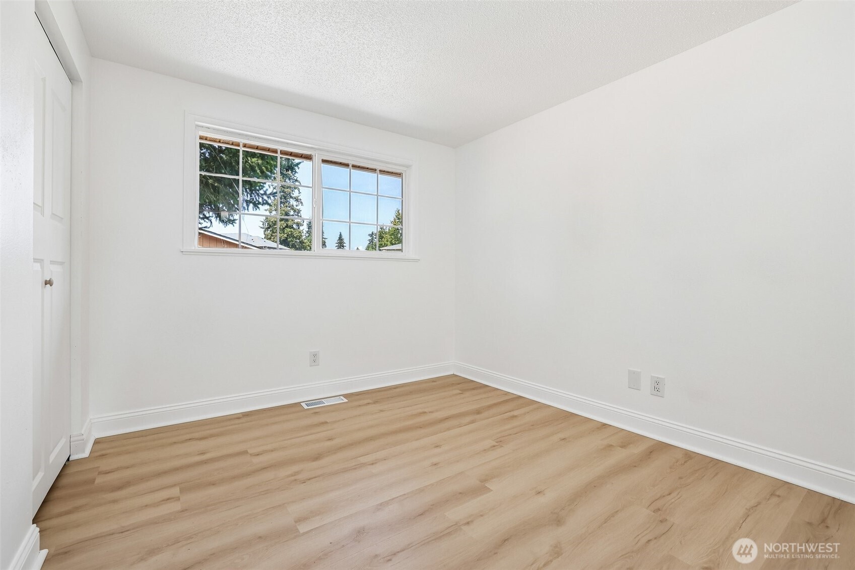 4605 224th Place Property Photo 18