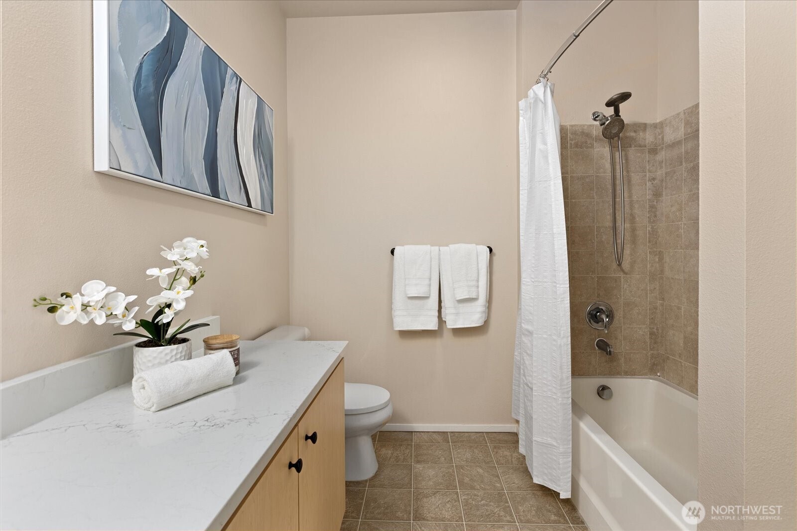 3213 Harbor Avenue 301 Property Photo 13