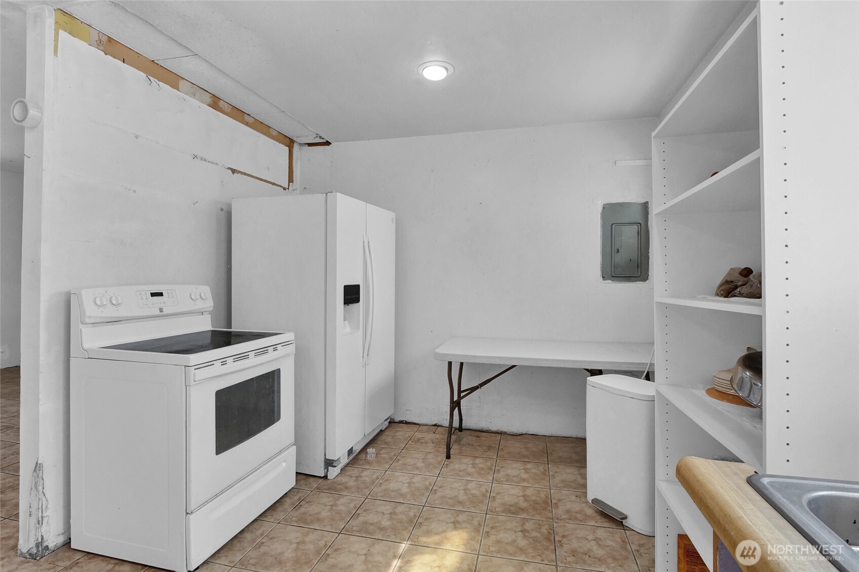 813 S Adams Avenue Property Photo 14