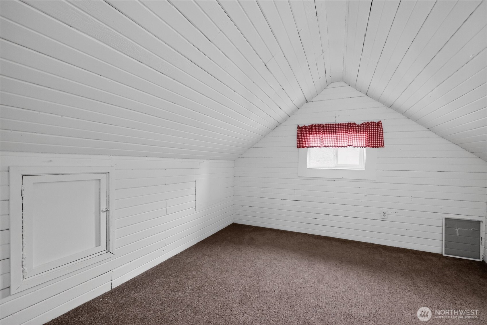 1019 Duryea Street Property Photo 27