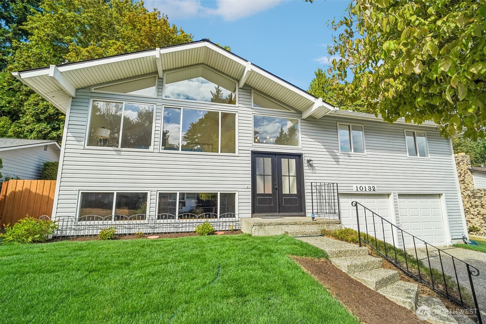 10132 Ne 144th Place Property Photo 3