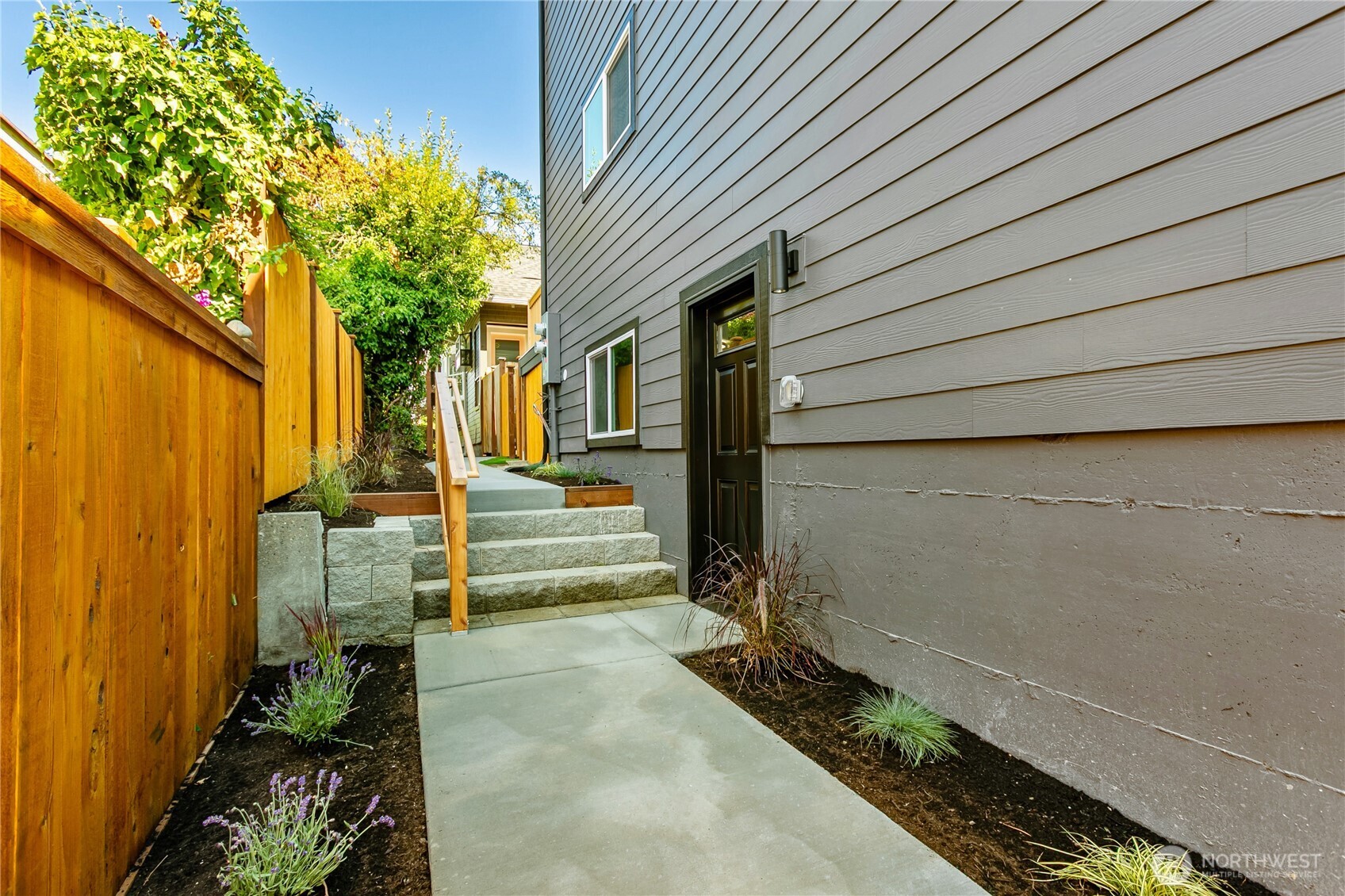 2216 N Proctor Street C Property Photo 34