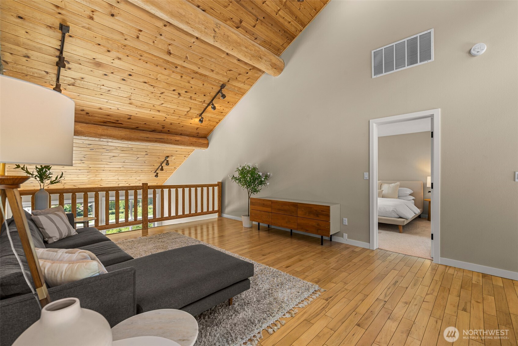 10460 Fox Road Property Photo 19