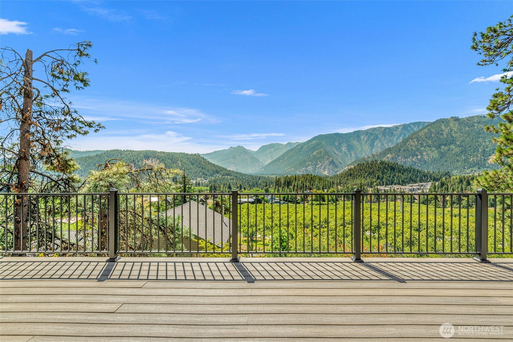 10460 Fox Road Property Photo 24