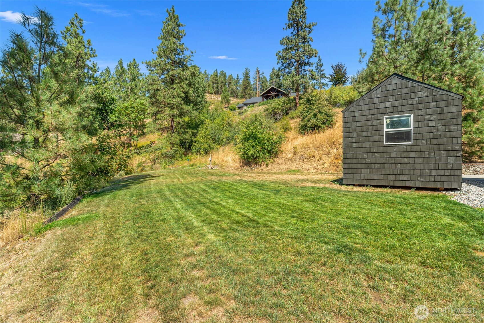10460 Fox Road Property Photo 33