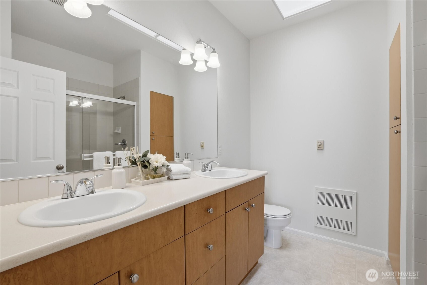5001 Davis Place E Property Photo 20