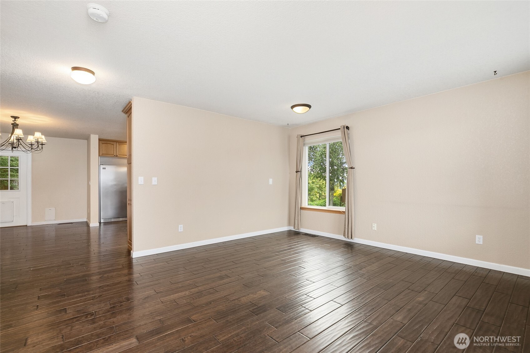 298 Se Winchester Hill Drive Property Photo 5