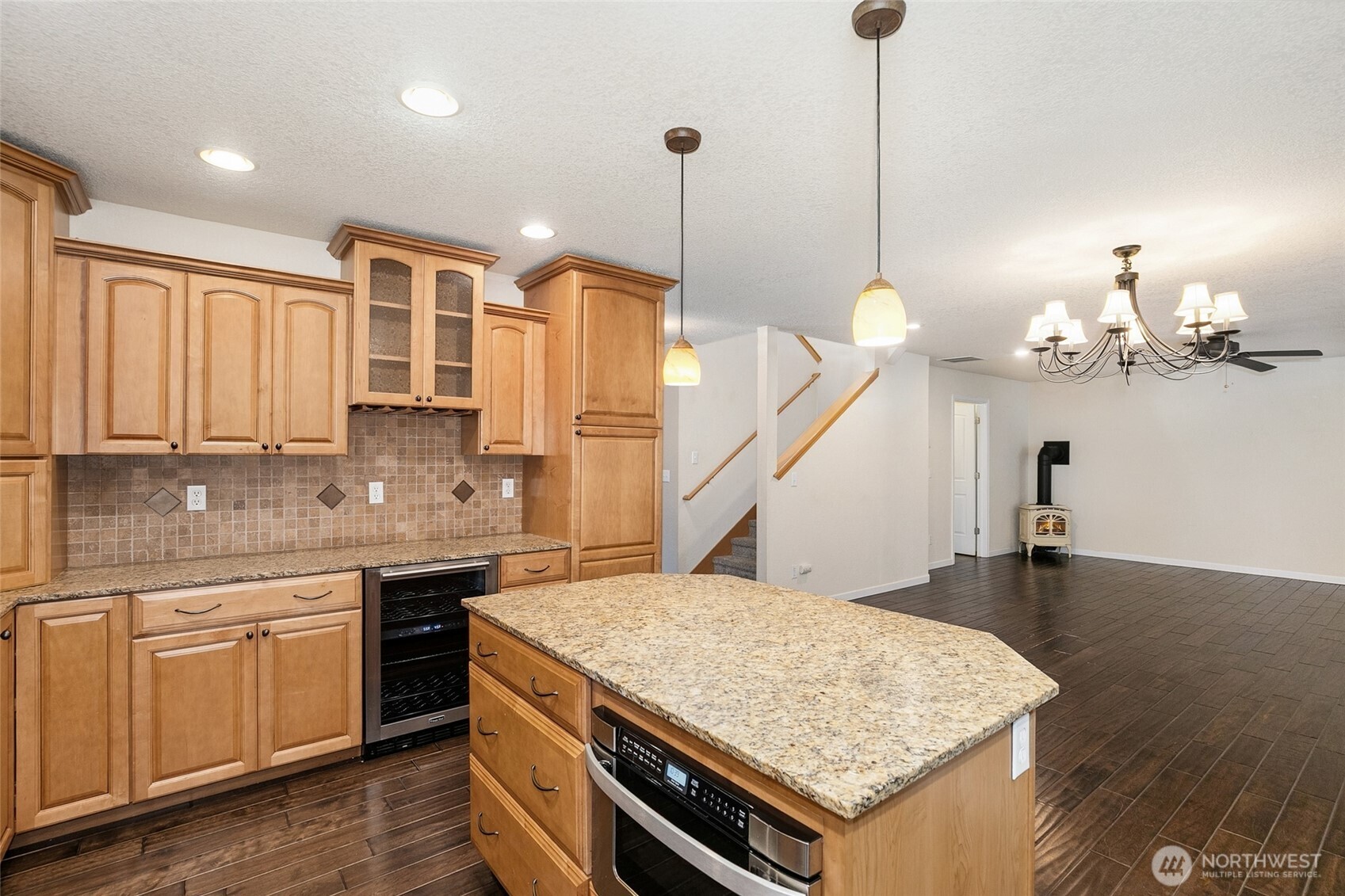 298 Se Winchester Hill Drive Property Photo 8