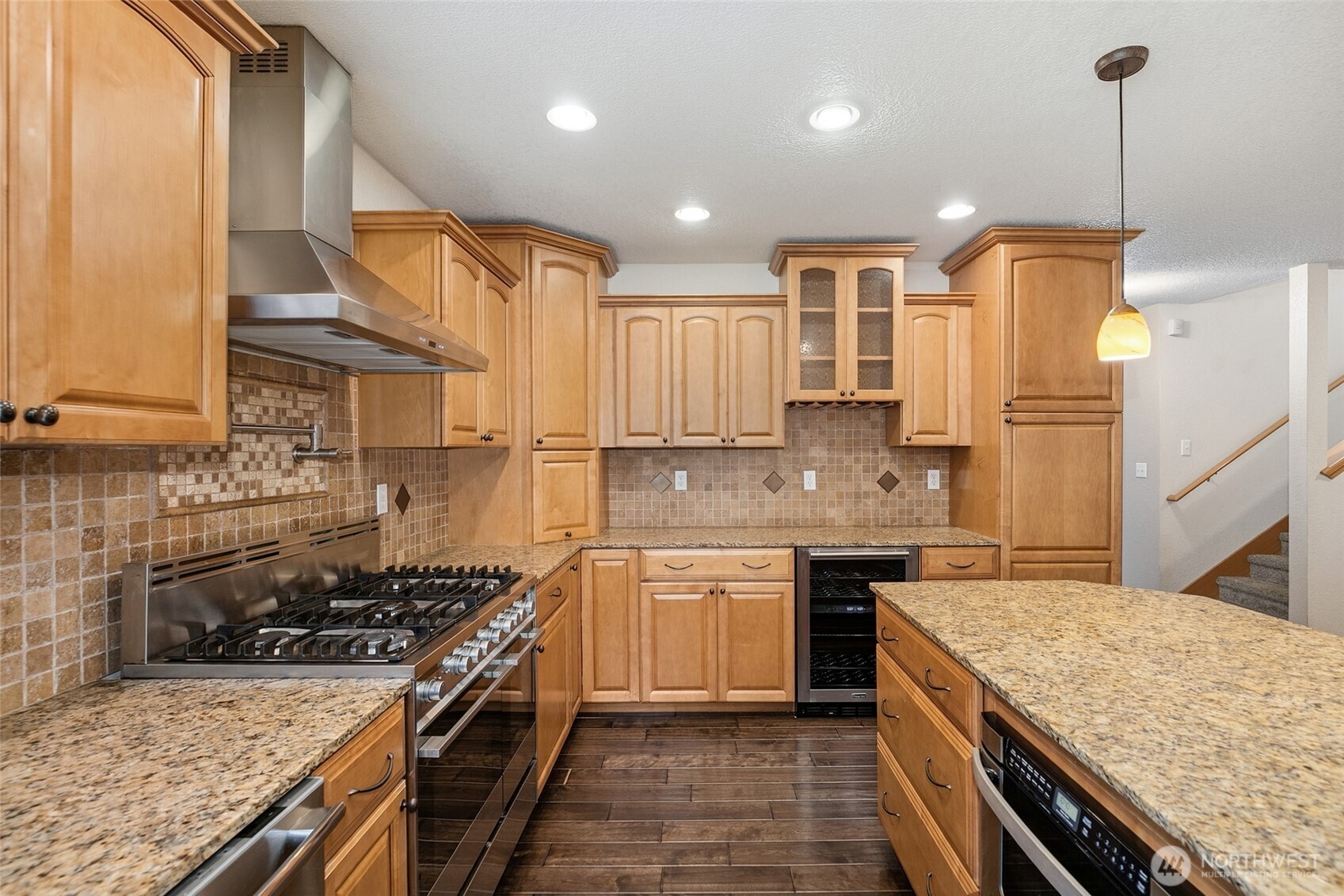 298 Se Winchester Hill Drive Property Photo 13