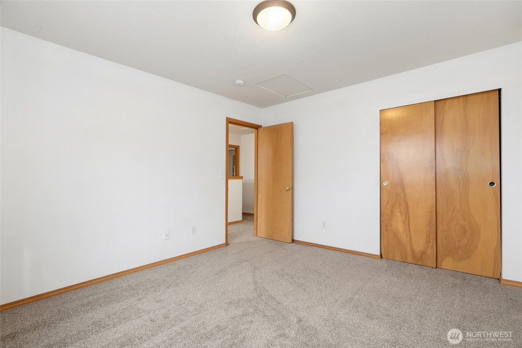 298 Se Winchester Hill Drive Property Photo 17