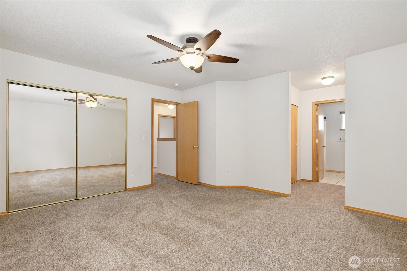 298 Se Winchester Hill Drive Property Photo 19