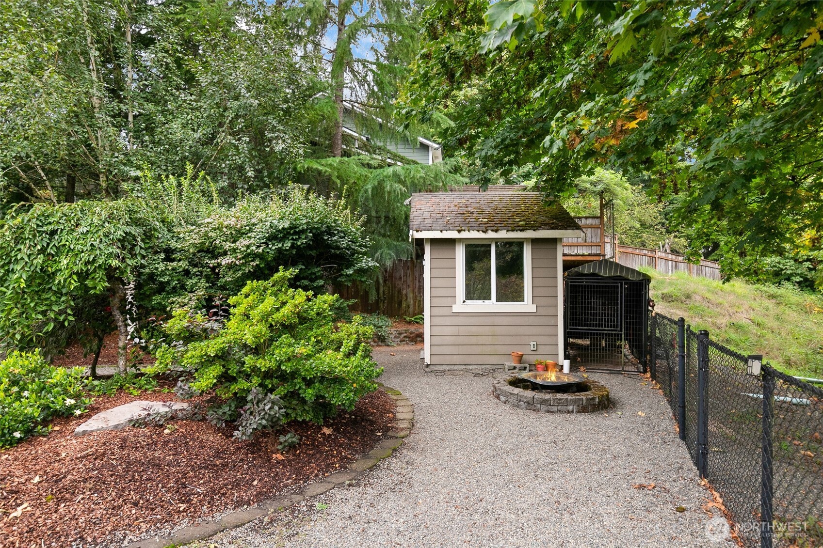 298 Se Winchester Hill Drive Property Photo 35
